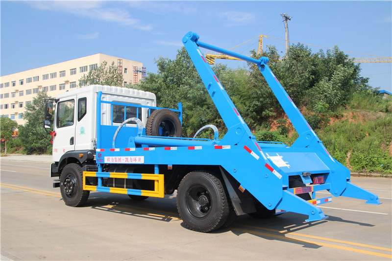 東風(fēng)T3 14方擺臂垃圾車